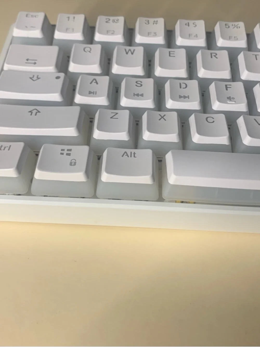 White RGB Mechanical Gaming Keyboard - Rainbow Backlight